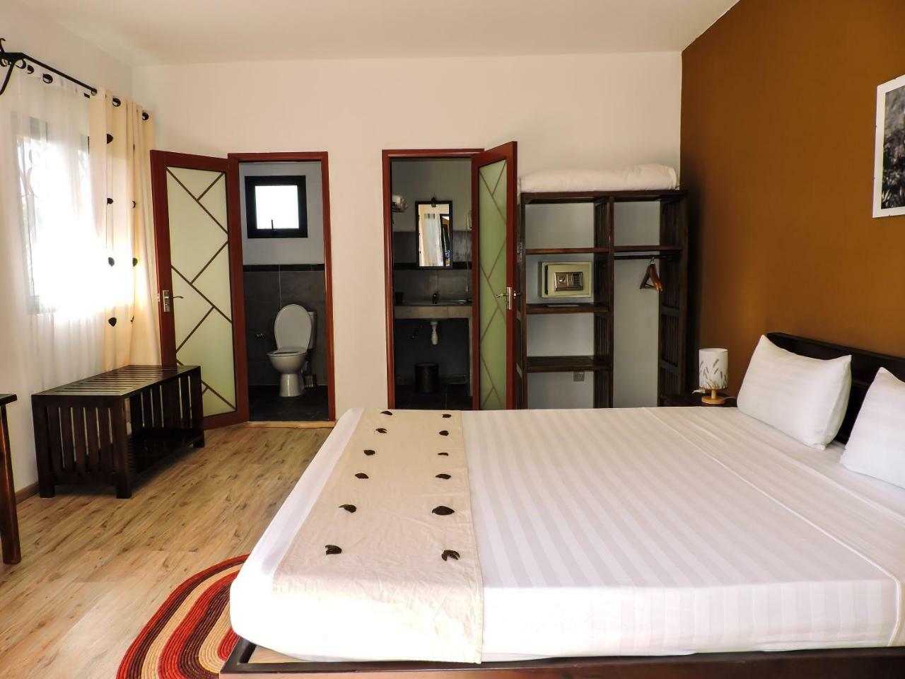 Hotel H1 Manakara Esterno foto